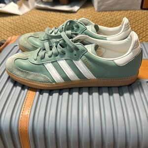 adidas gazelle silver green womens Samba ADV